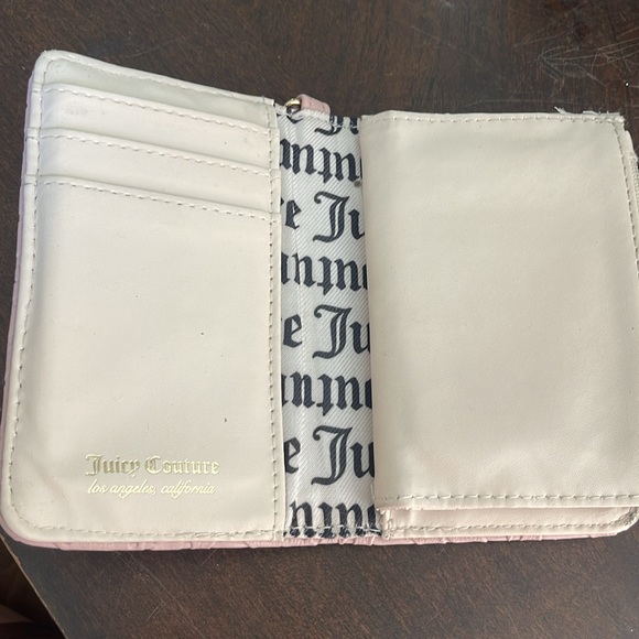 Juicy couture wallet! - Picture 5 of 5